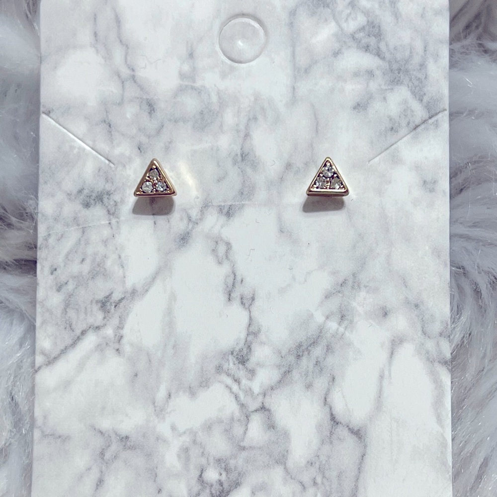 Earrings/Studs